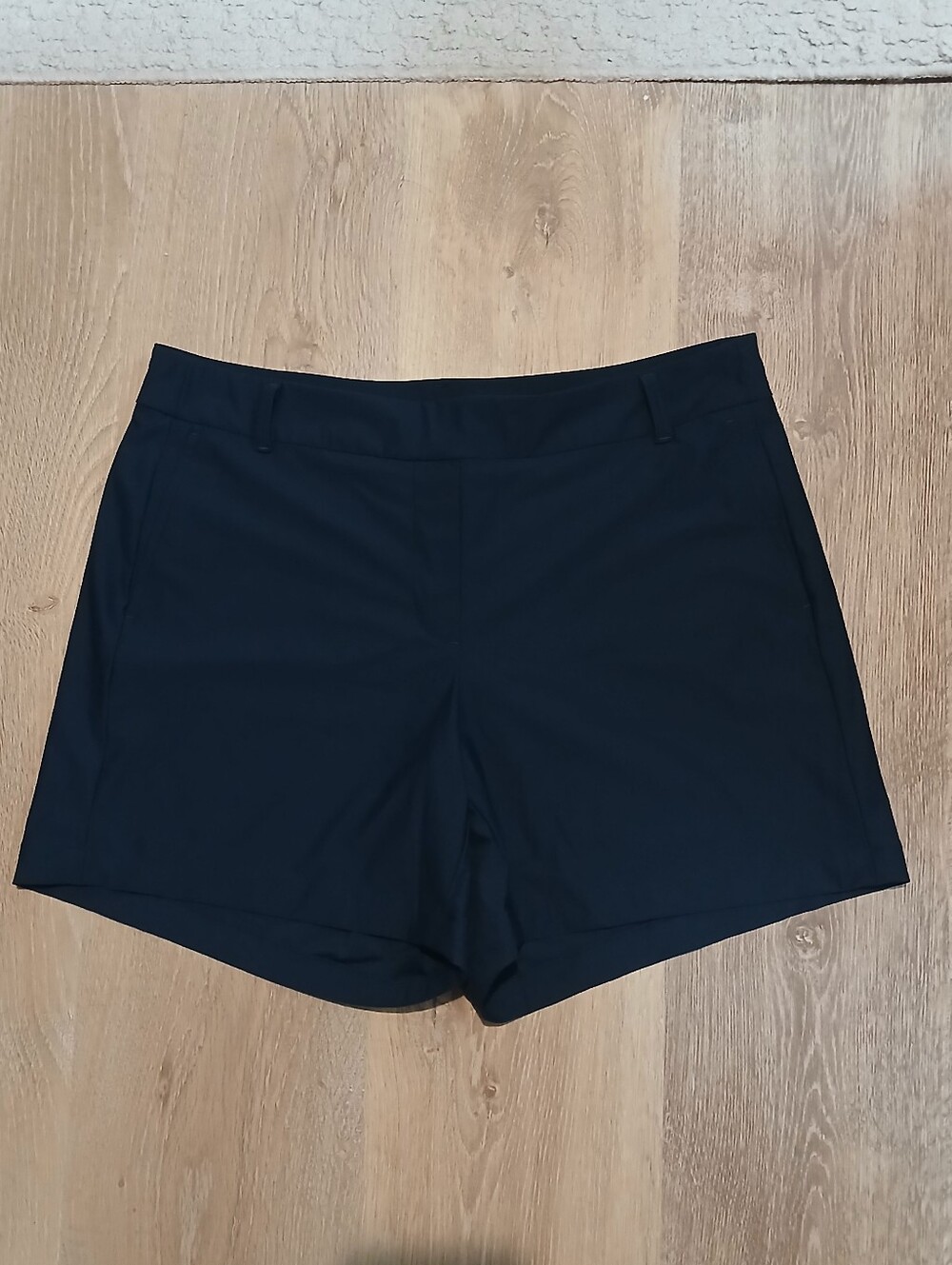 Spanx Sunshine Shorts Navy Sz Large EUC